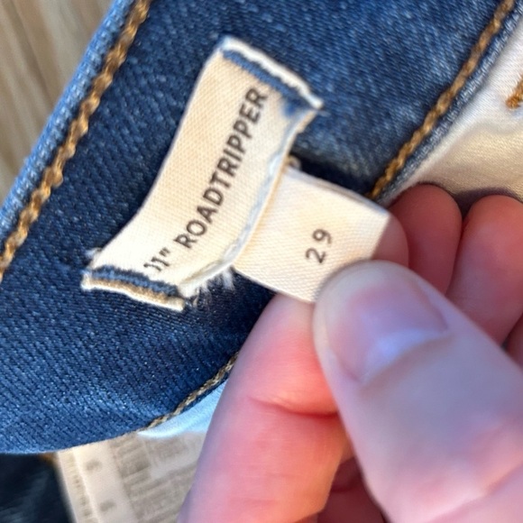 Madewell 11" High-Rise Roadtripper Supersoft Skinny Jeans: Slit-Hem Edition 29 - Picture 11 of 14